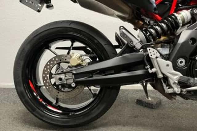 Aprilia Dorsoduro 900 (2020) thumbnail 6