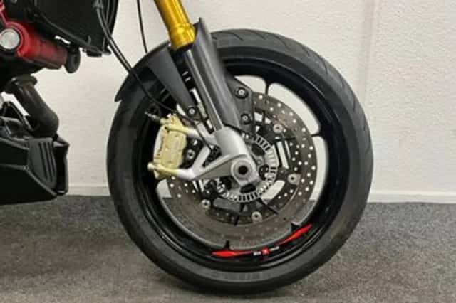 Aprilia Dorsoduro 900 (2018) thumbnail 6
