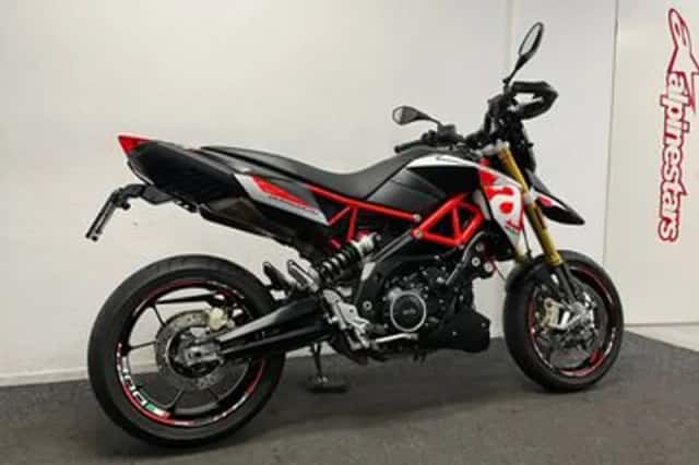 APRILIA DORSODURO 900 (2018) thumbnail 5