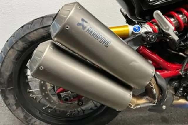 Indian FTR 1200 S (2019) thumbnail 3