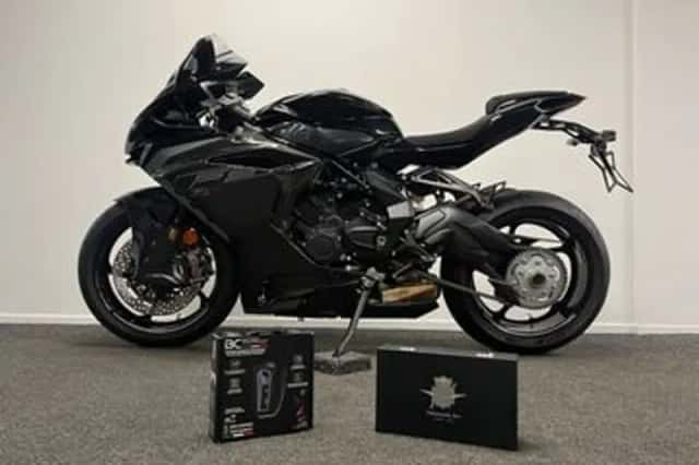 MV Agusta F3 (2025) thumbnail 3