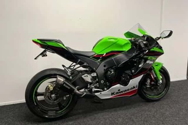 Kawasaki Ninja (2022) thumbnail 5