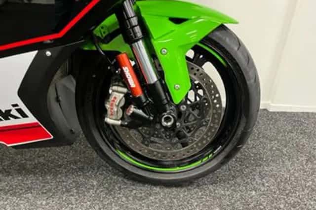 Kawasaki Ninja (2022) thumbnail 6