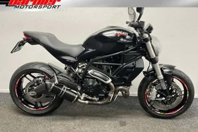 Ducati Monster 797 (2017) thumbnail 1