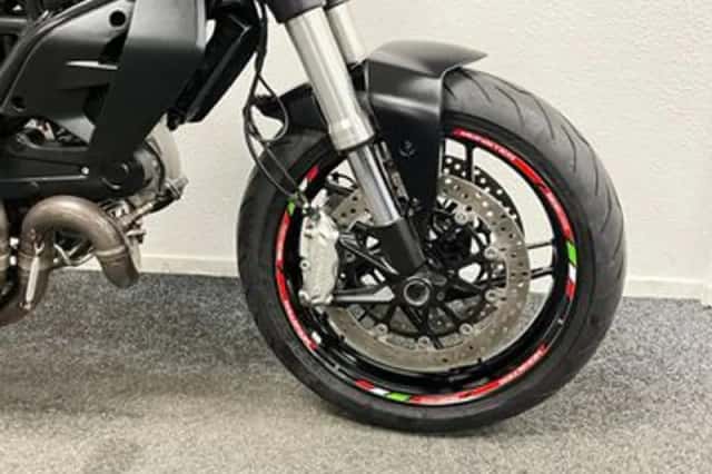 Ducati Monster 797 (2017) thumbnail 5