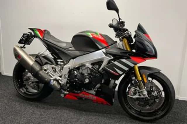 APRILIA TUONO V4 1100 FACTORY (2020) thumbnail 4