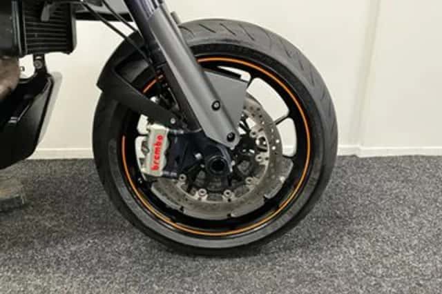 KTM 990 Supermoto R (2010) thumbnail 5