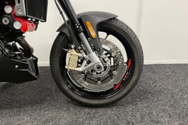 Aprilia Shiver 900 (2019) thumbnail 5
