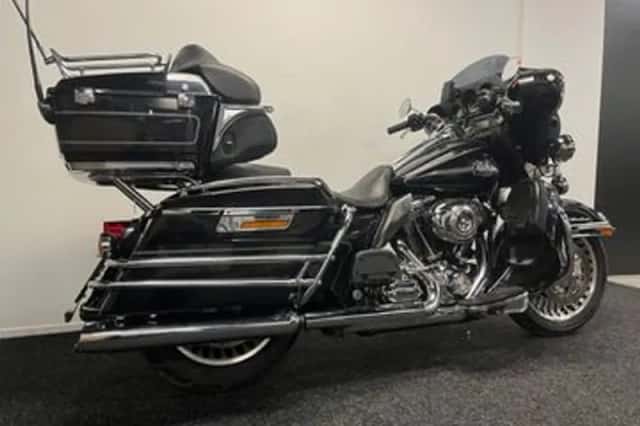 Harley-Davidson Electra Glide Ultra Classic (2010) thumbnail 5