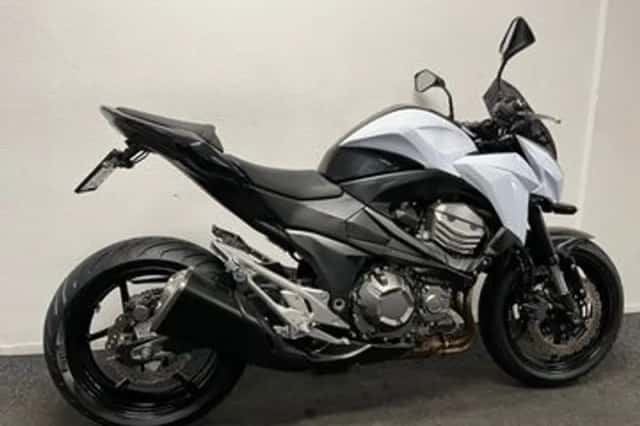 Kawasaki Z800 (2013) thumbnail 5