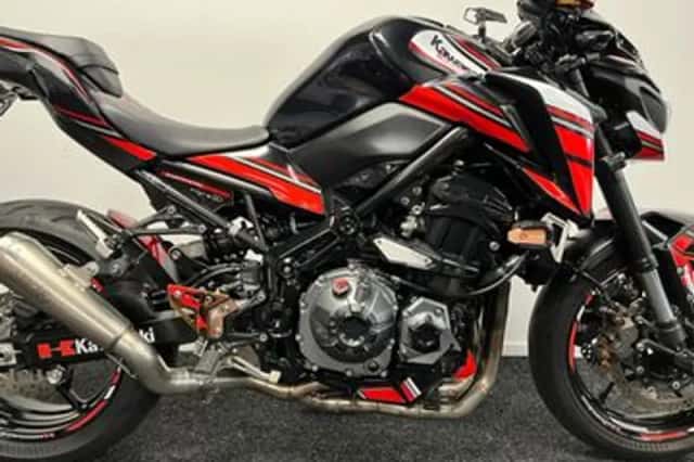 Kawasaki Z900 (2017) thumbnail 6
