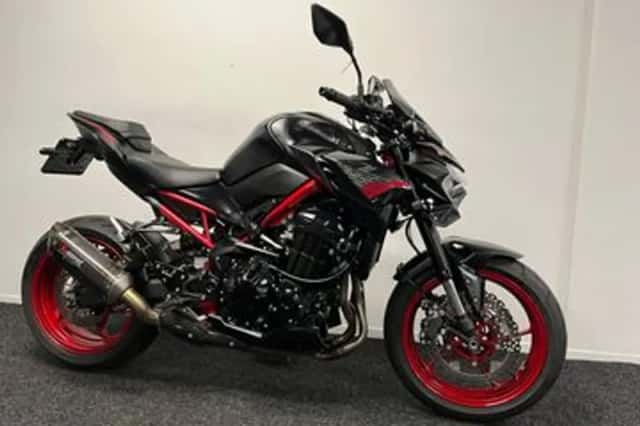 Kawasaki Z900 (2022) thumbnail 4