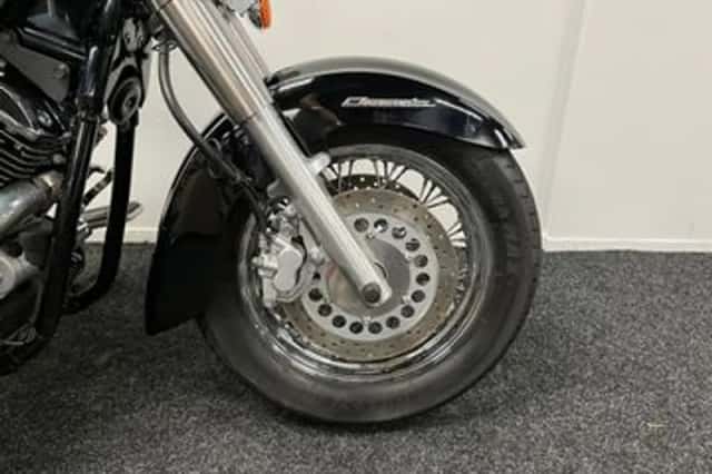 Yamaha XVS 1100 A Dragstar Classic (2004) thumbnail 6
