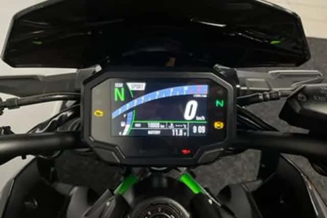 Kawasaki Z900 (2022) thumbnail 2