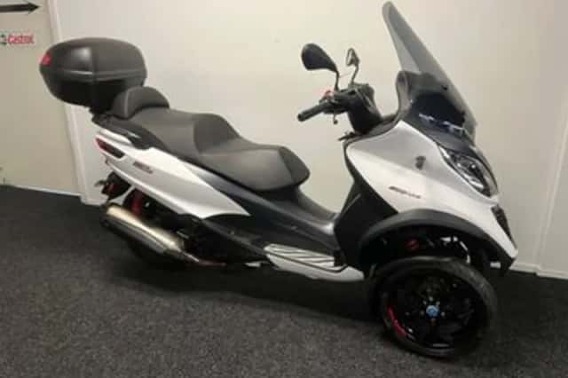 Piaggio MP3 500 (2019) thumbnail 3