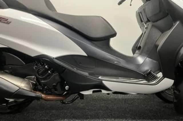 Piaggio MP3 500 (2019) thumbnail 5