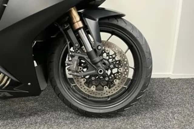 Honda CBR650R (2020) thumbnail 4