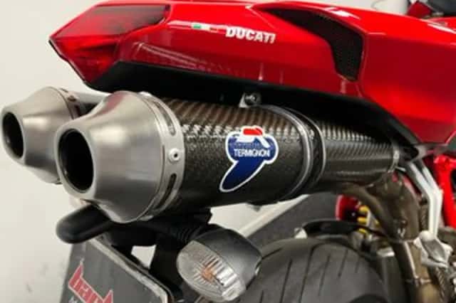 Ducati 1098 (2008) thumbnail 3