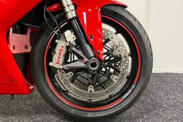 Ducati 1098 (2008) thumbnail 6