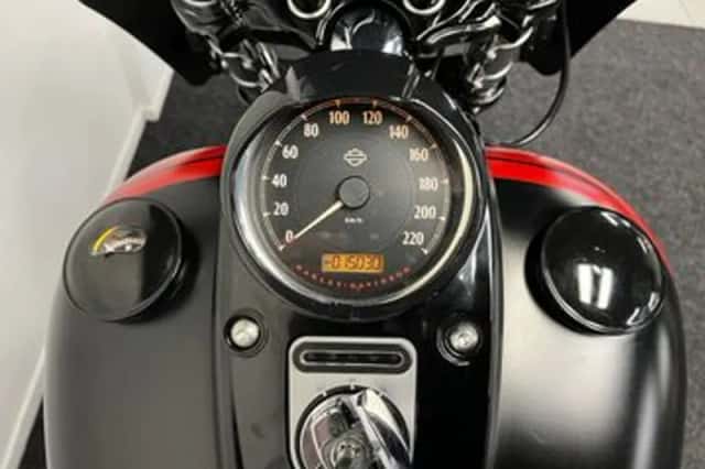 Harley-Davidson Fat Bob (2016) thumbnail 2