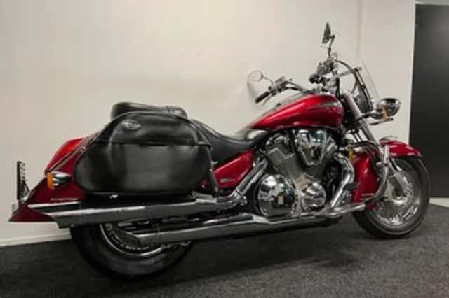 Honda Vtx 1800 (2003) thumbnail 5