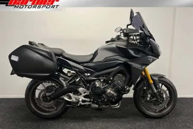 Yamaha Tracer 900 (2015) thumbnail 1