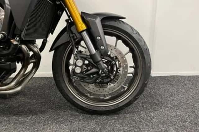 Yamaha Tracer 900 (2015) thumbnail 5