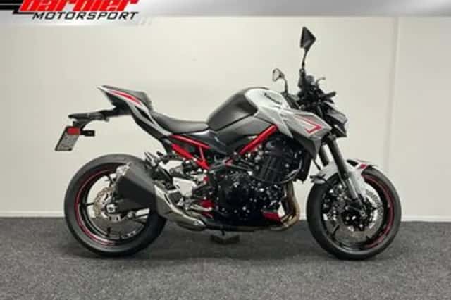 Kawasaki Z900 (2022) thumbnail 1