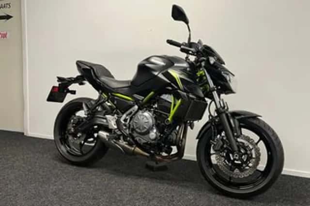 Kawasaki Z650 (2018) thumbnail 4