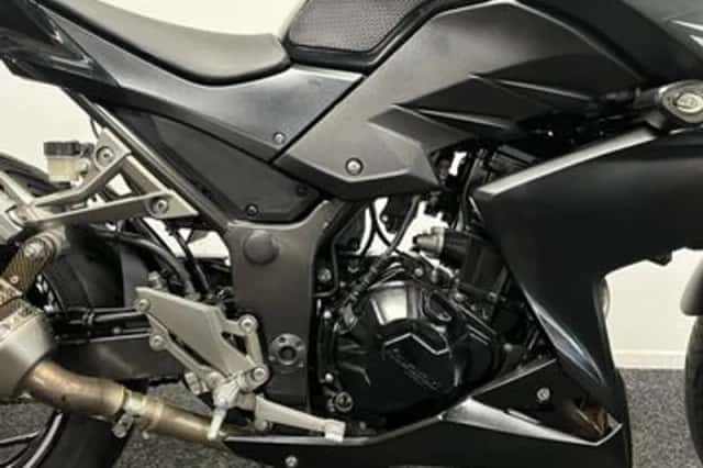 Kawasaki Z300 (2016) thumbnail 6
