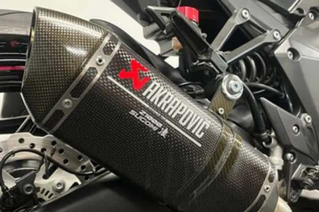 Kawasaki Z1000 (2016) thumbnail 3