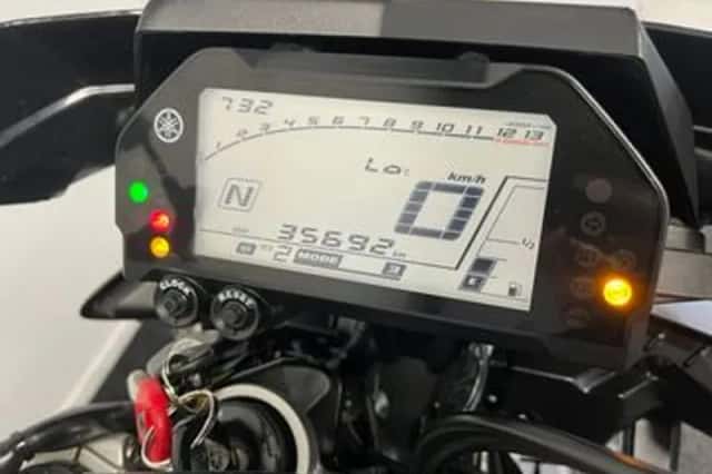 Yamaha MT-10 (2018) thumbnail 2