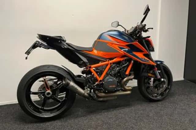 KTM 1290 SuperDuke R (2021) thumbnail 5