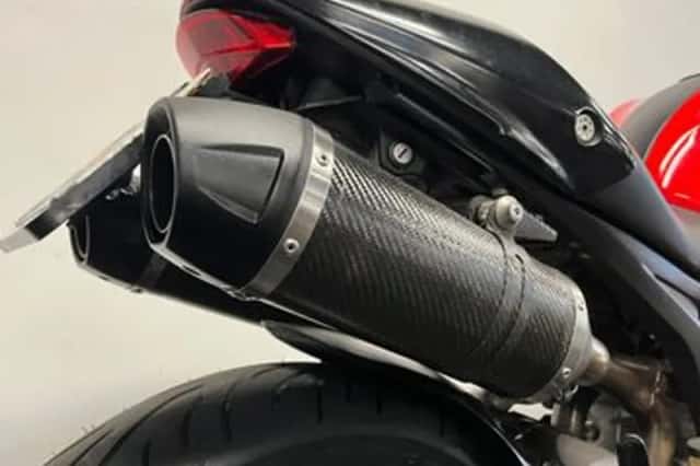 Ducati Monster 696 (2008) thumbnail 3