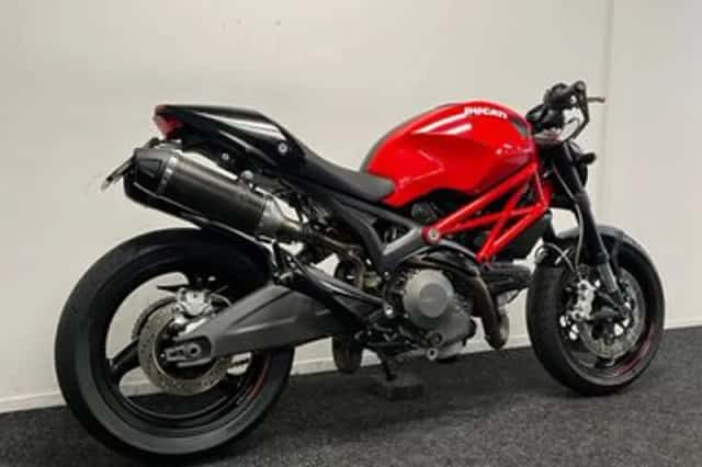 Ducati Monster 696 (2008) thumbnail 5