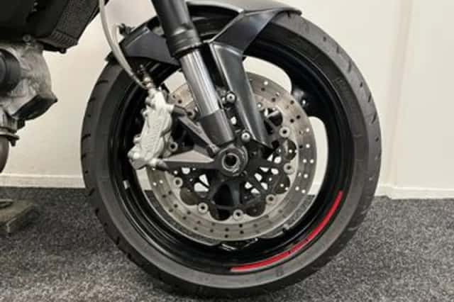 Ducati Monster 696 (2008) thumbnail 6