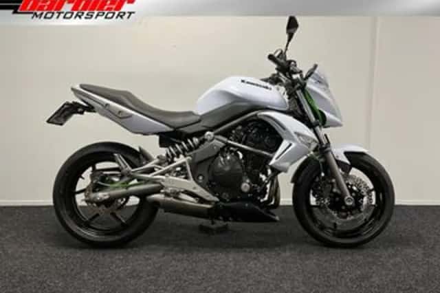 Kawasaki Er-6n (2009) thumbnail 1