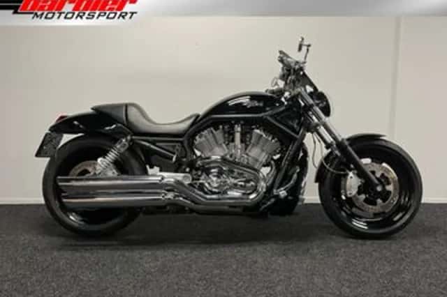 Harley-Davidson V-Rod (2006) thumbnail 1