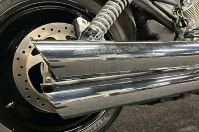 Harley-Davidson V-Rod (2006) thumbnail 3