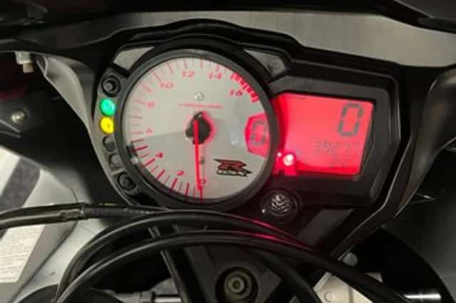 Suzuki GSX-R750 (2006) thumbnail 2