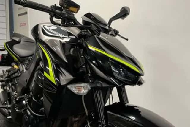 Kawasaki Z 1000 R (2017) thumbnail 3
