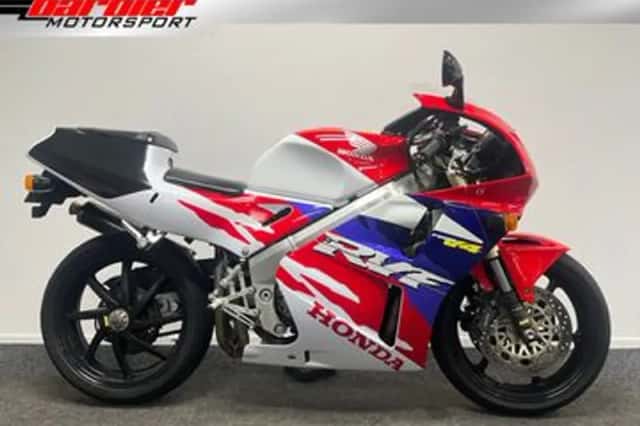 Honda RVF 400 (1994) thumbnail 1