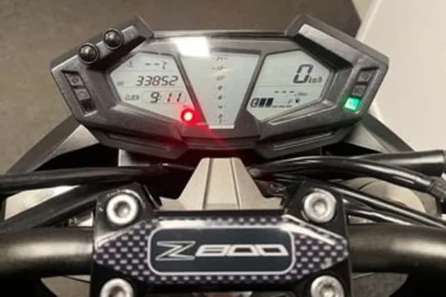 Kawasaki Z800 (2014) thumbnail 2