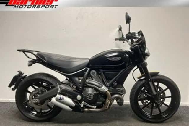 Ducati Scrambler Full Throttle (2015) thumbnail 1