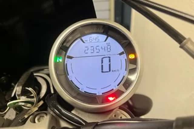 Ducati Scrambler Full Throttle (2015) thumbnail 3