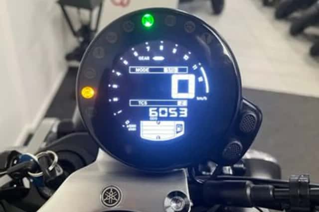 Yamaha XSR900 (2017) thumbnail 2