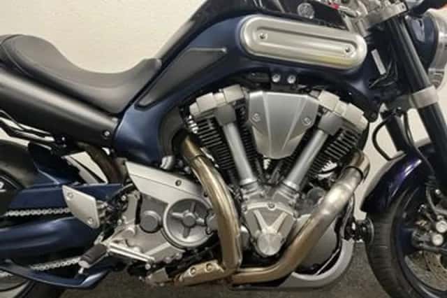 Yamaha MT-01 (2005) thumbnail 3
