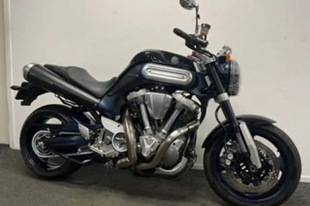 Yamaha MT-01 (2005) thumbnail 4