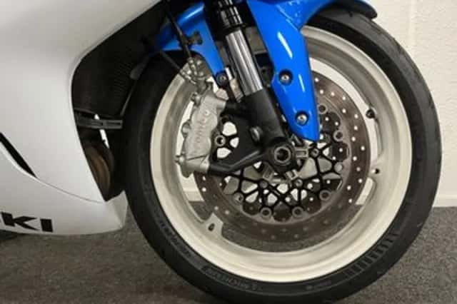 Suzuki GSX-R600 (2014) thumbnail 5