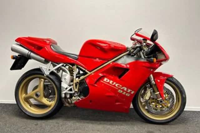 Ducati 916 (1998) thumbnail 3